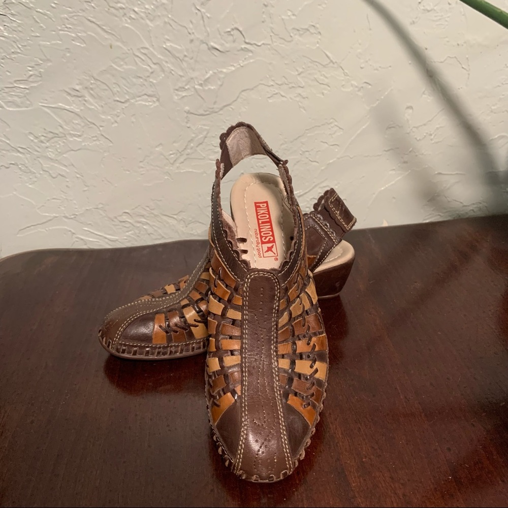 PIKOLINOS Shoes. Slip On Woven Leather Sandal With Small Heel